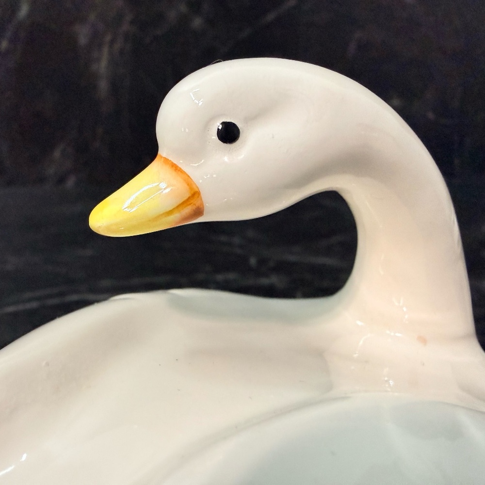 1982 RON GORDON DESIGNS, INC. Swan Trinket Dish - Picture 9 of 15